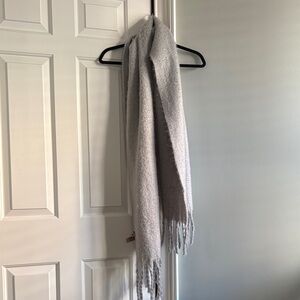 Elegant Gray Fringe Throw Blanket